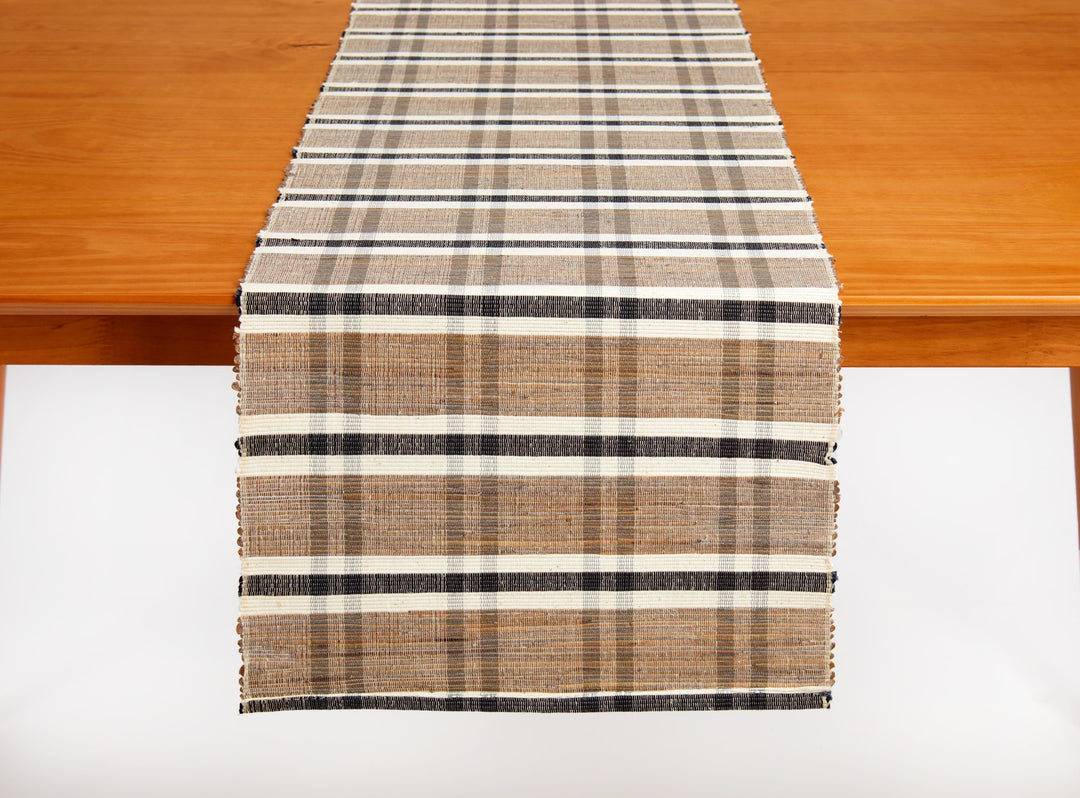 Rustic Plaid Table Runner
