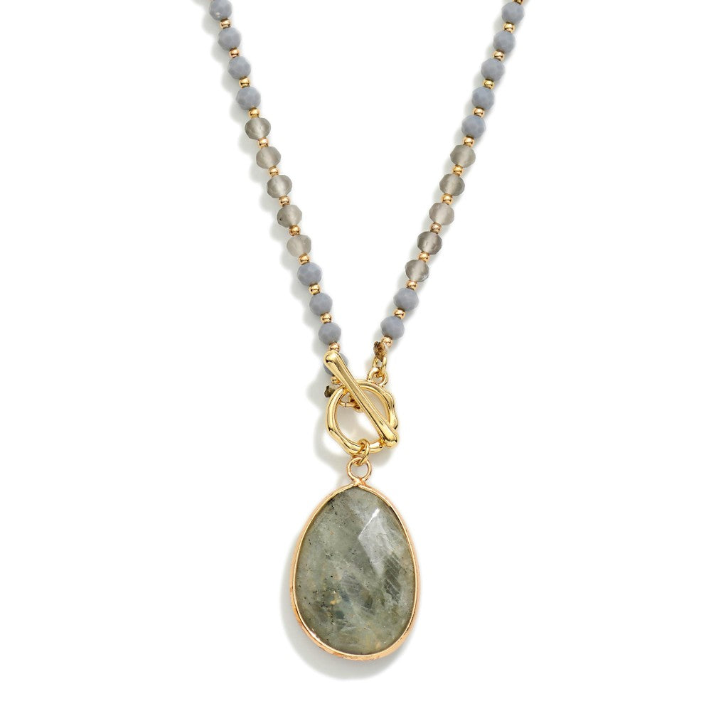 Faceted Beaded Necklace Featuring Stone Pendant & Toggle Clasp