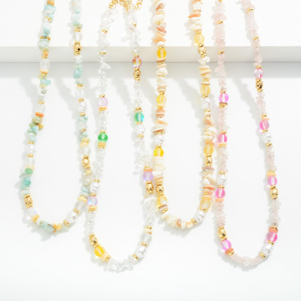 Chip Stone Beaded Necklace With Pearl and Gold Tone Beaded Accents