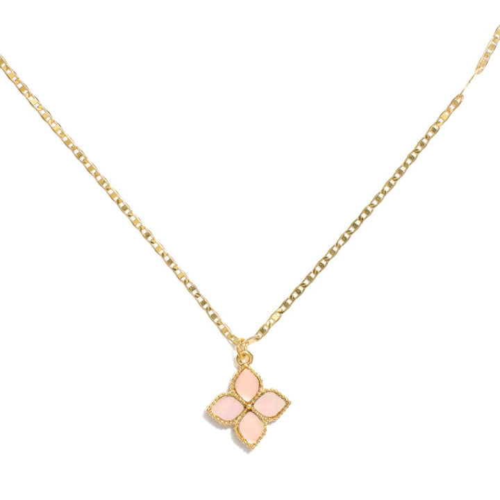 Flat Chain Link Necklace Featuring Clover Pendant
