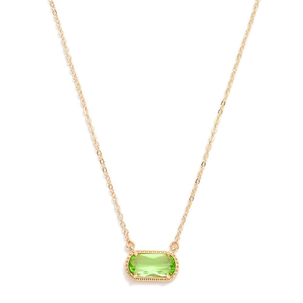 Chain Link Necklace Featuring Glass Crystal Pendant