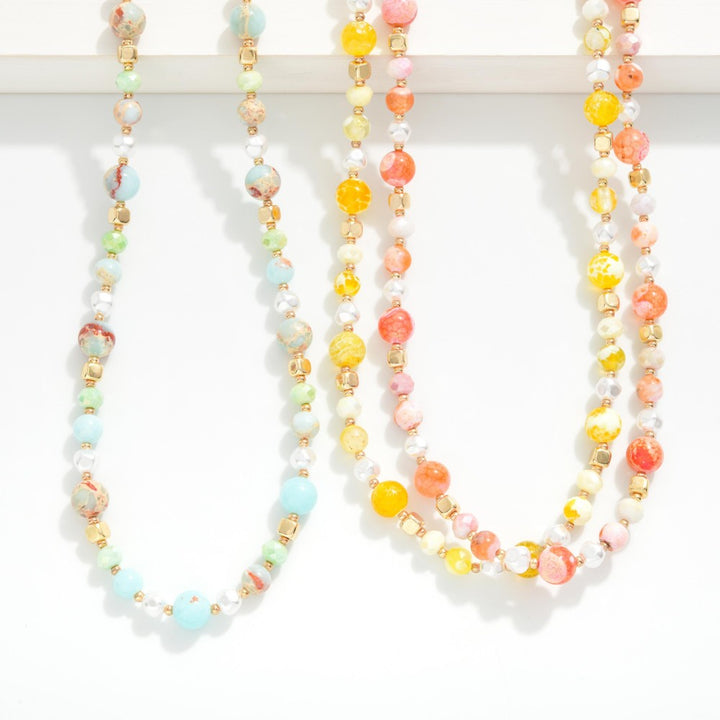 Stone Beaded Necklace With Pearl &amp; Gold Tone Details