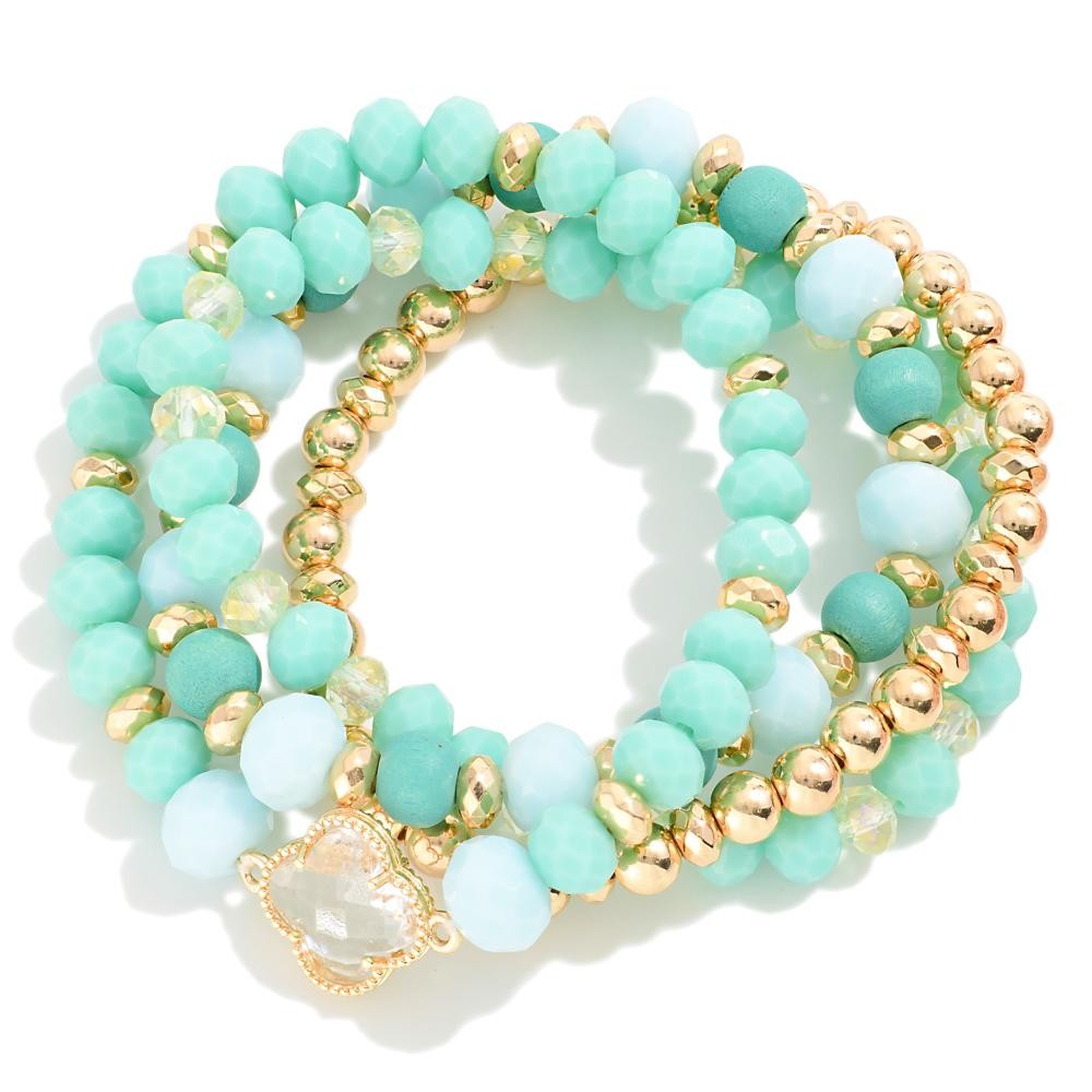 Faceted Beaded Stretch Bracelets With Crystal Clover