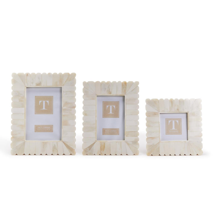 Scalloped Edge Photo Frames