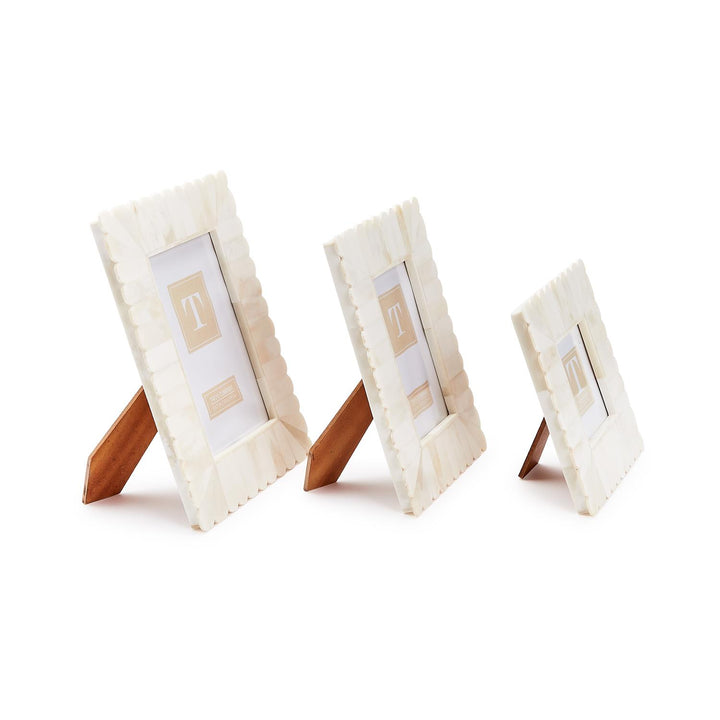 Scalloped Edge Photo Frames