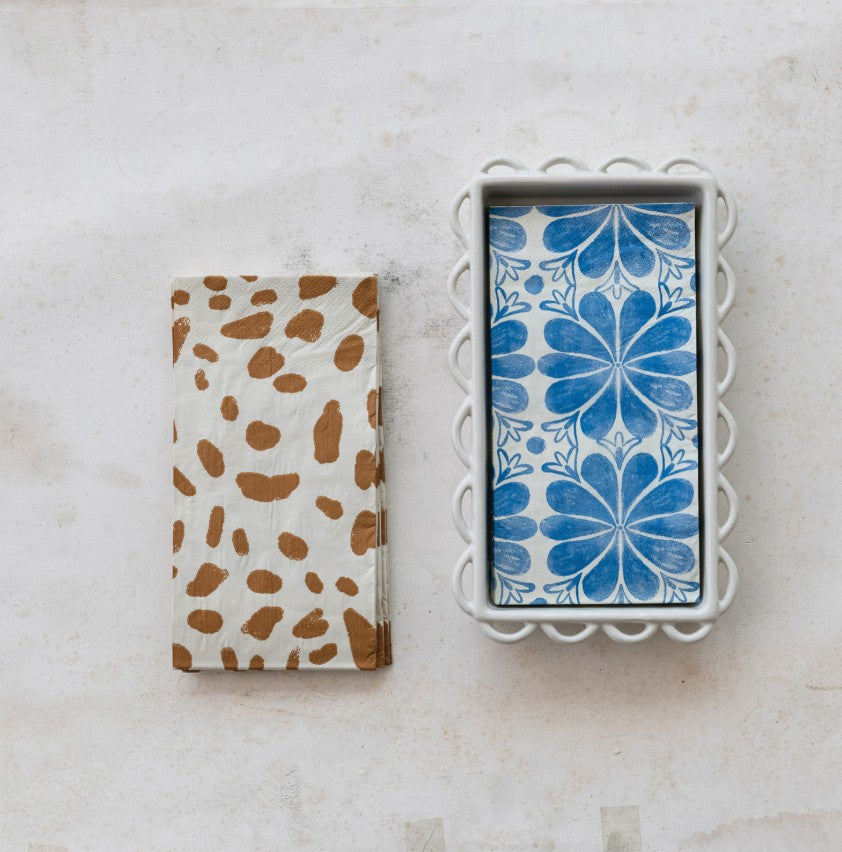 Decorative Scalloped Napkin Holder