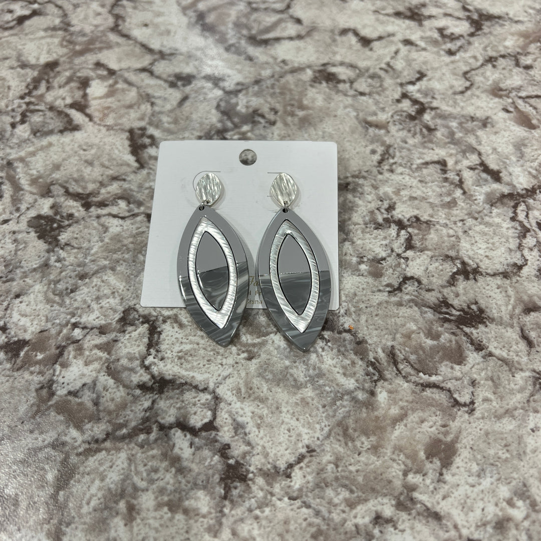 Two Toned Leaf Earrings