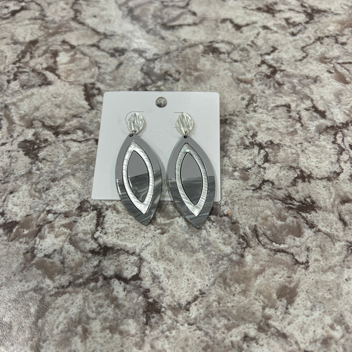Two Toned Leaf Earrings