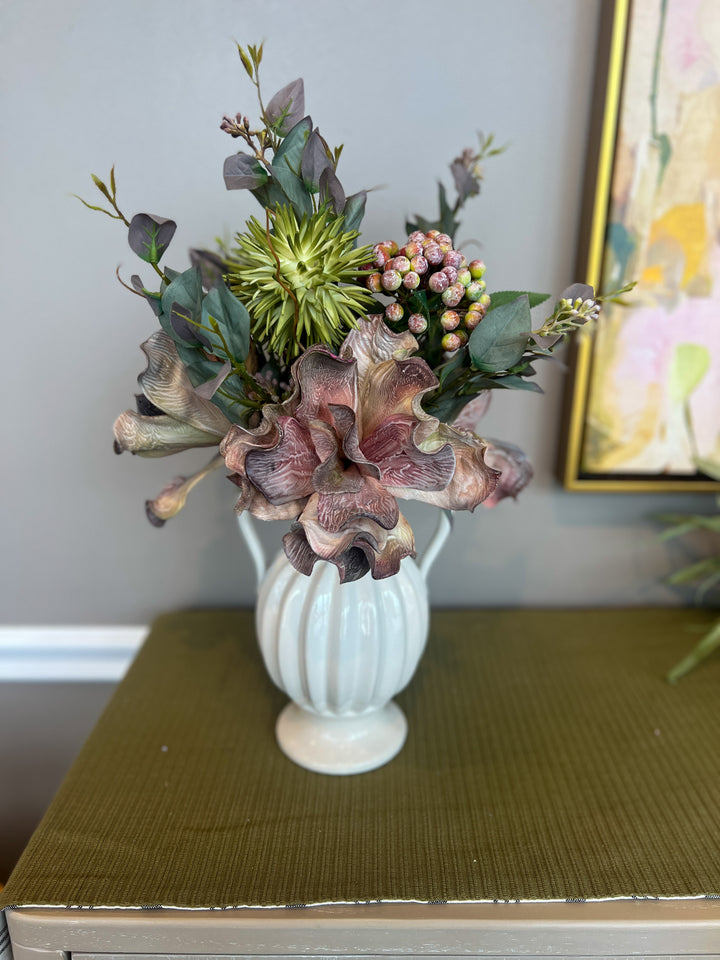 Soft Pink & Green Instant Arrangement