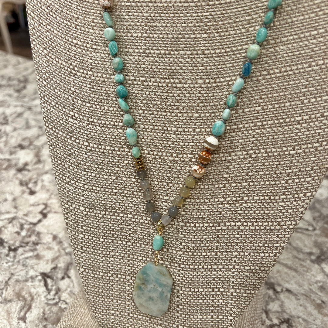 Stone Pendant Beaded Necklaces