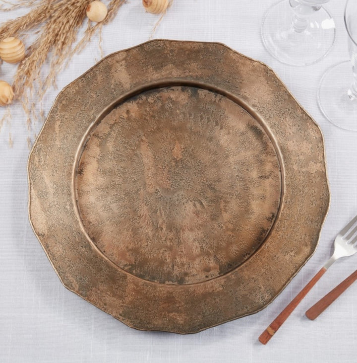 Gold Scallop Edge Hammered Charger