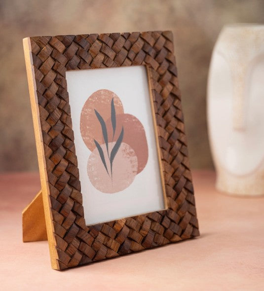 Criss Cross Wood Picture Frame