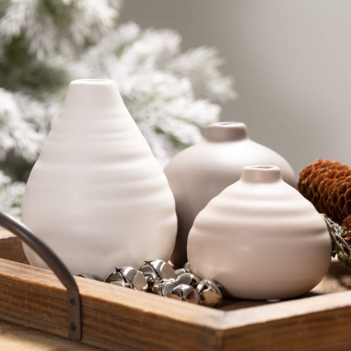 Neutral Compact Vases