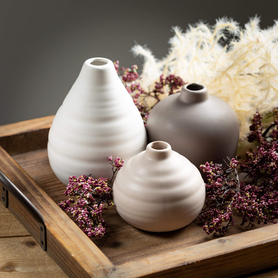 Neutral Compact Vases