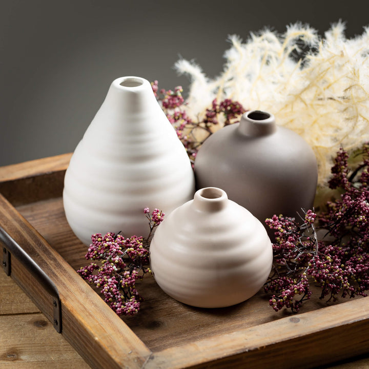 Neutral Compact Vases
