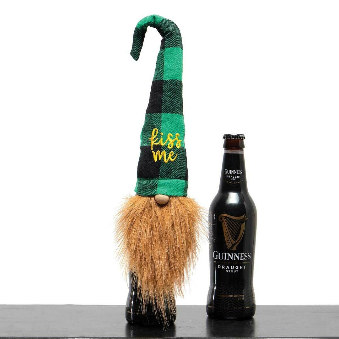Kiss Me Gnome Bottle Topper