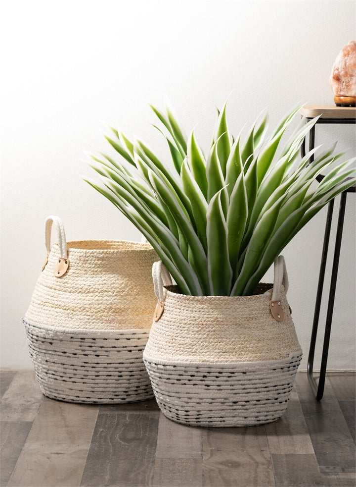 Natural Woven Basket Sm